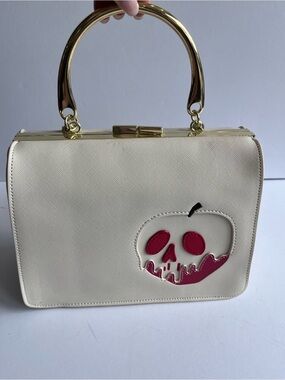 Disney Loungefly Snow White Poison Apple Bag Evil Queen